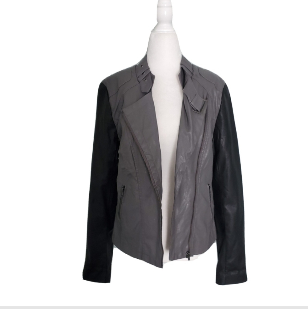 NWOT Kut From The Kloth Gray Faux Leather Jacket - Picture 3 of 6